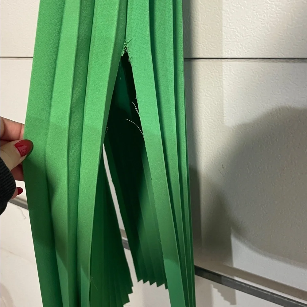 A.W.A.K.E. MODE GREEN PLEATED MIDI DRESS FR 34/ US XS - Picture 4 of 9